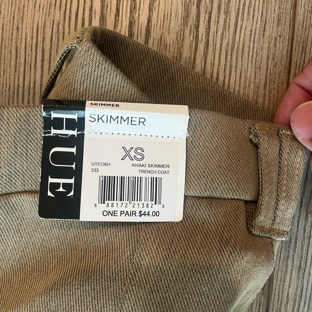 HUE Slim Olive-Tan Chino Stretch Pants